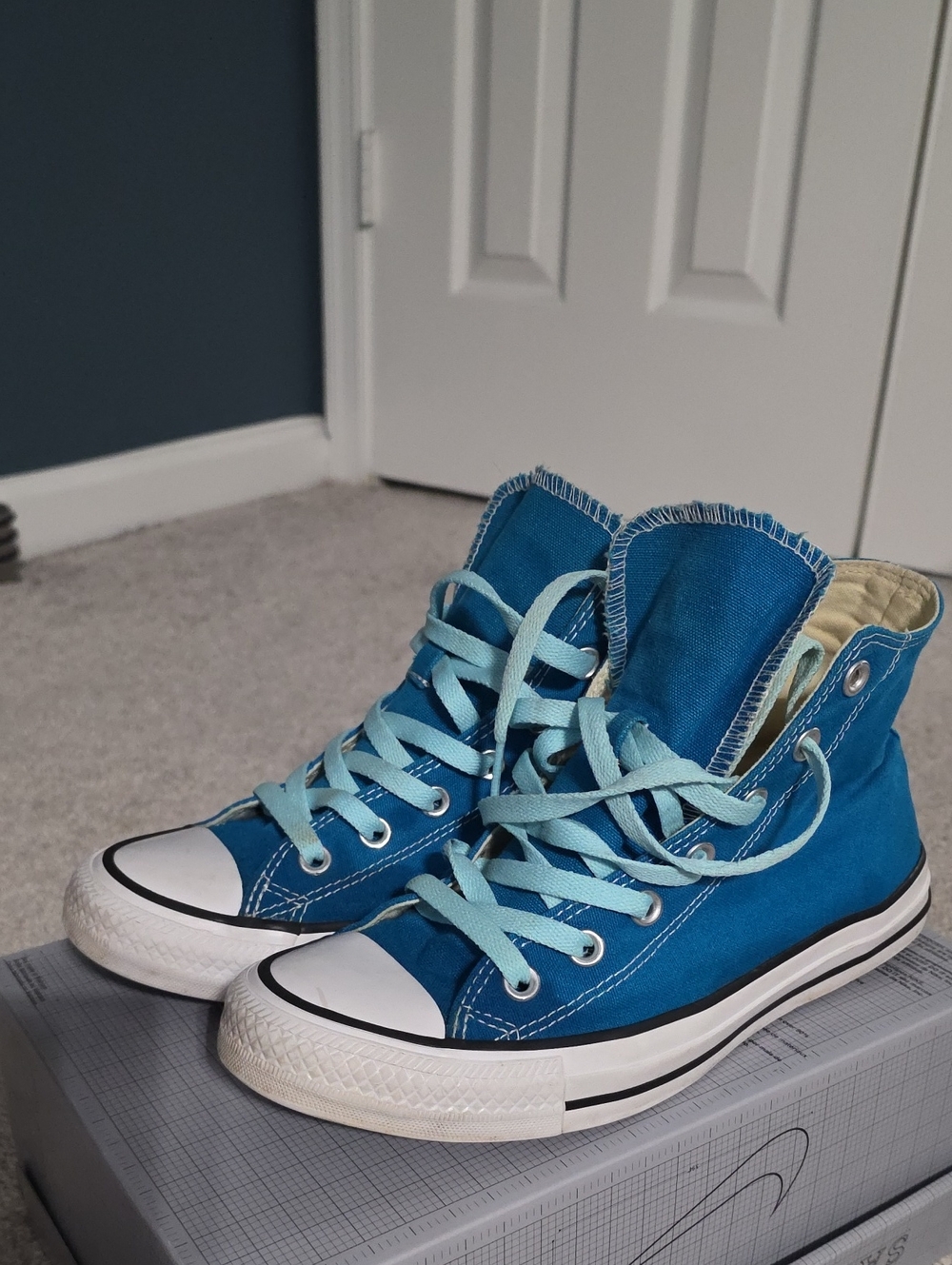 Converse Womens High-Top Canvas Sneakers in Teal and Light Blue